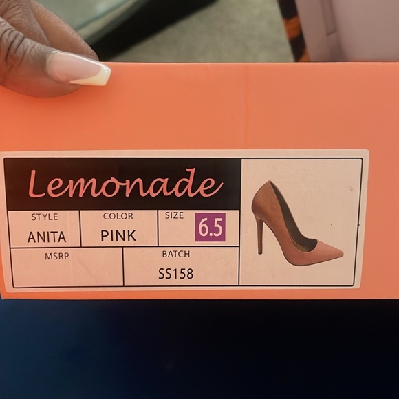 Pink Anita Stilettos 👠 - Picture 4 of 4